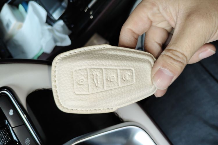 吉利汽车 星越L 2021款 2.0TD DCT EVO两驱尊贵型中控内饰11