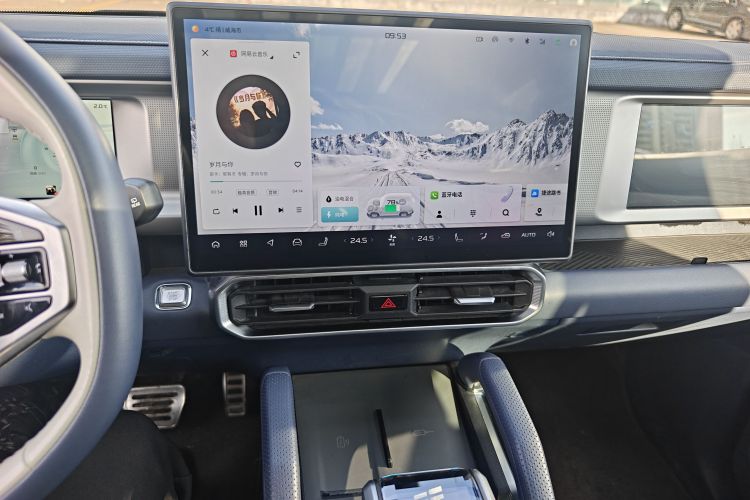 捷途山海 捷途旅行者C-DM 2024款 C-DM 208KM 山野版中控内饰16