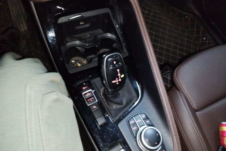 宝马X1 2020款 sDrive20Li 尊享型局部细节18