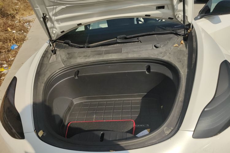 特斯拉 Model 3 2020款 长续航后轮驱动版机舱底盘24