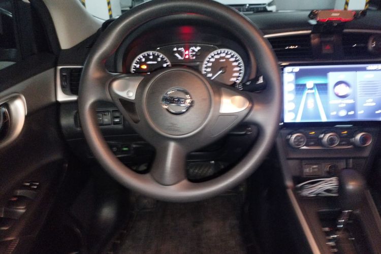 日产 轩逸 2022款 经典 1.6XE CVT舒适版中控内饰13