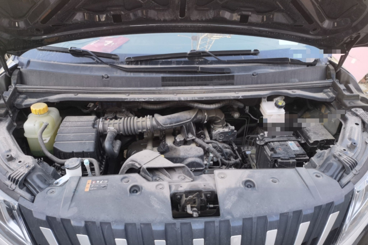 BAW北汽制造 锐胜王牌M7 2023款 1.6L 长轴创富型 7座局部细节24