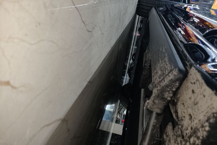 理想汽车 理想L9 2024款 Ultra局部细节9001