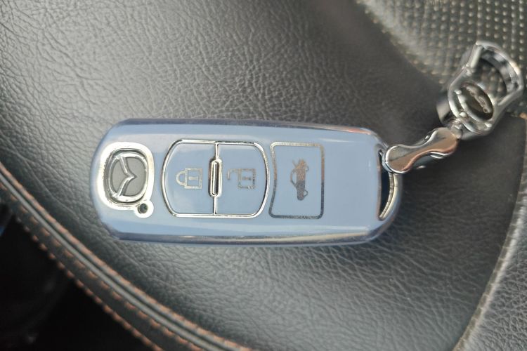 马自达CX-5 2017款 2.0L 自动四驱智享型 国V中控内饰11