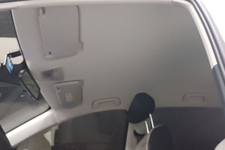 宝骏RM-5 2019款 1.5T CVT 24小时在线豪华型 6座中控内饰22