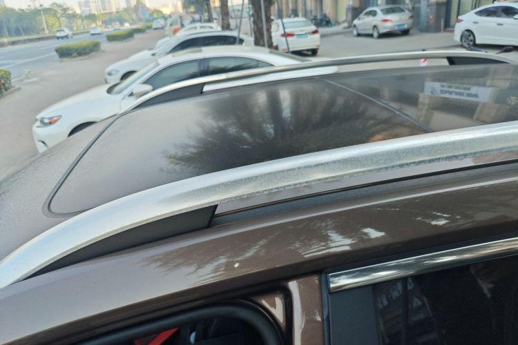 荣威RX5 2018款 20T 两驱自动旗舰版局部细节57