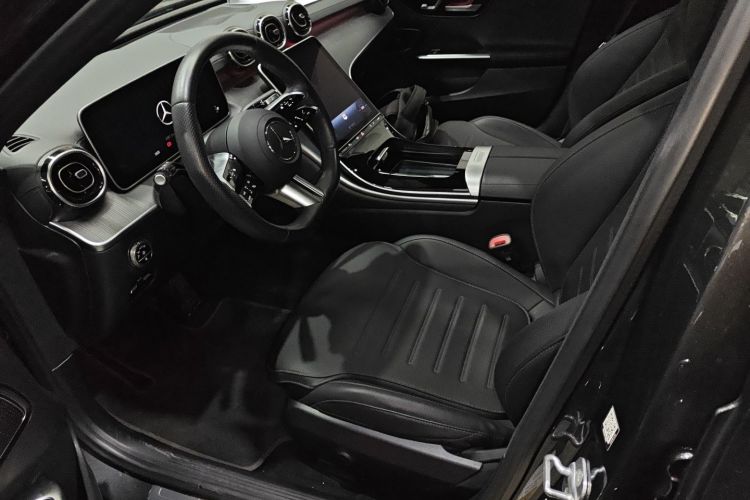 奔驰C级 2024款 C 200 L 运动版局部细节19