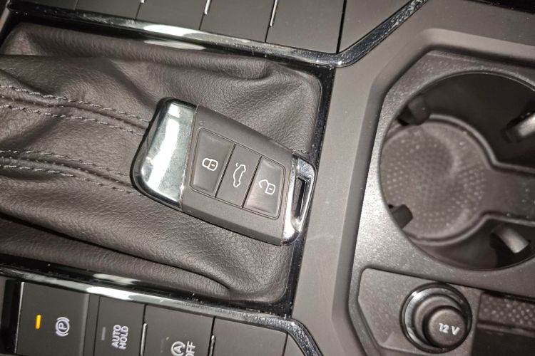 大众 帕萨特 2023款 改款 280TSI 商务版中控内饰7001