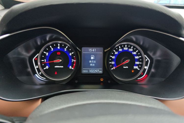 北京汽车 绅宝X35 2016款 1.5L 手动精英版中控内饰14