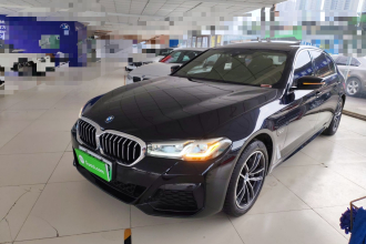 宝马5系新能源 2022款 改款二 535Le 豪华套装