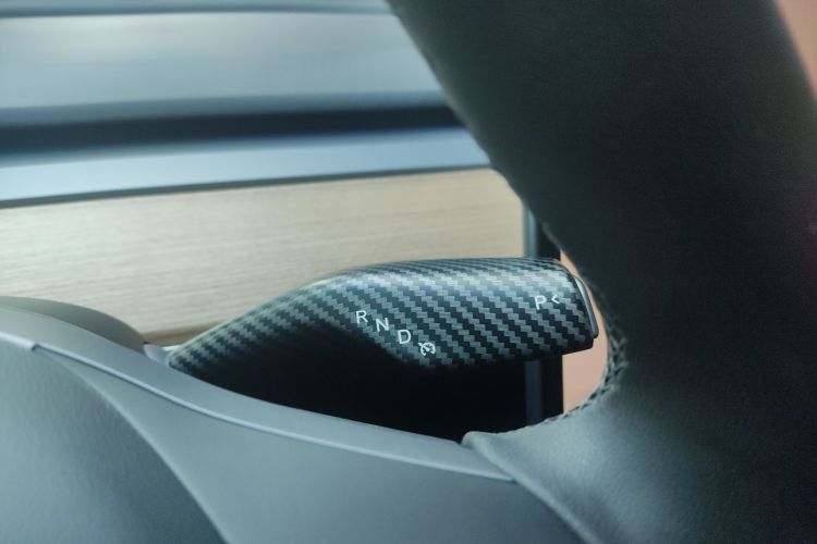 特斯拉 Model 3 2021款 改款二 Performance高性能全轮驱动版中控内饰18