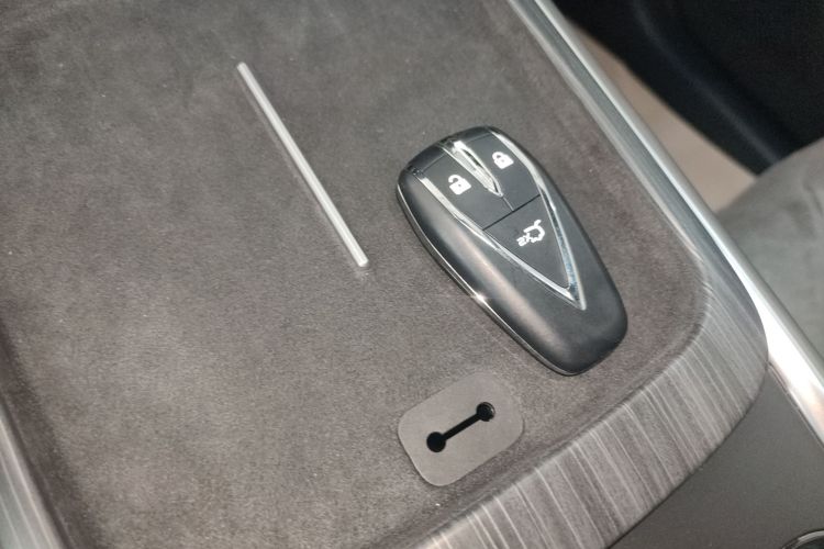 长安CS55PLUS PHEV 2025款 智慧新蓝鲸 125km 战舰版中控内饰11