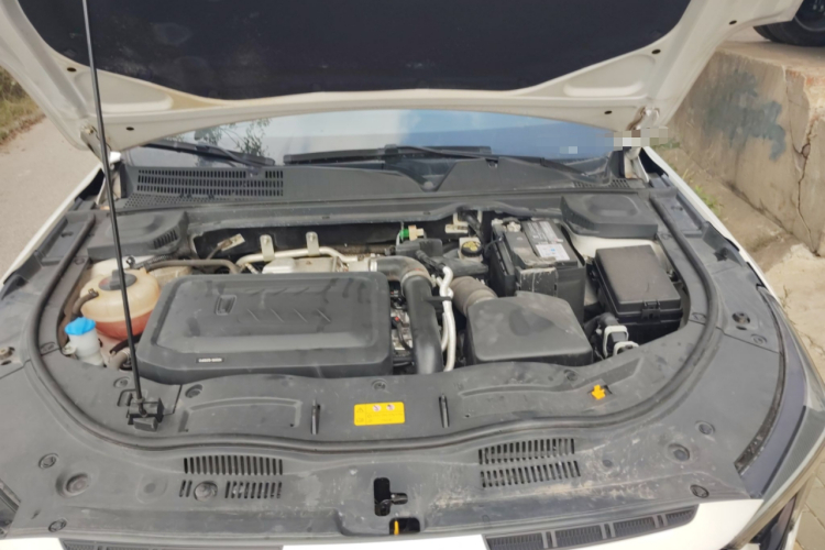 奔腾B70S 2022款 1.5T 智潮统帅局部细节24