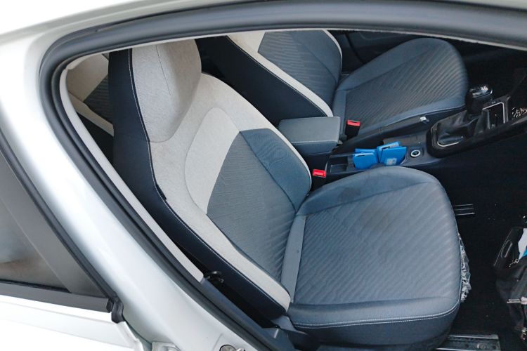 大众 朗逸 2023款 新锐 1.5L 自动新逸版局部细节41