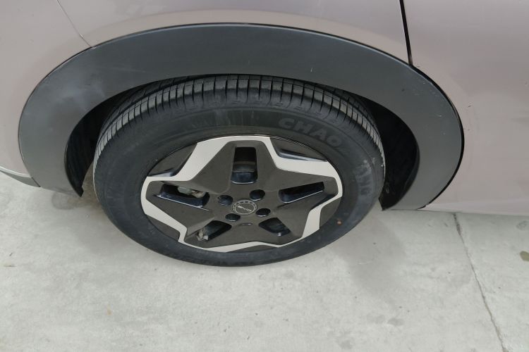 比亚迪 海豚 2021款 405km 时尚版车身外观6002