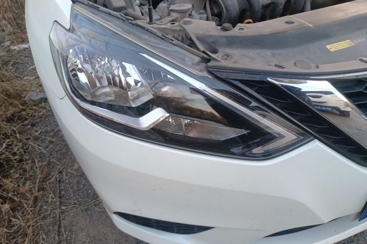 日产 轩逸 2021款 经典 1.6XE CVT舒适版车身外观6006