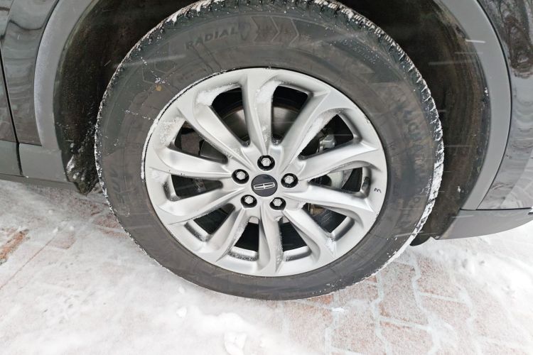 林肯 冒险家 2020款 2.0T 两驱尊享版车身外观10