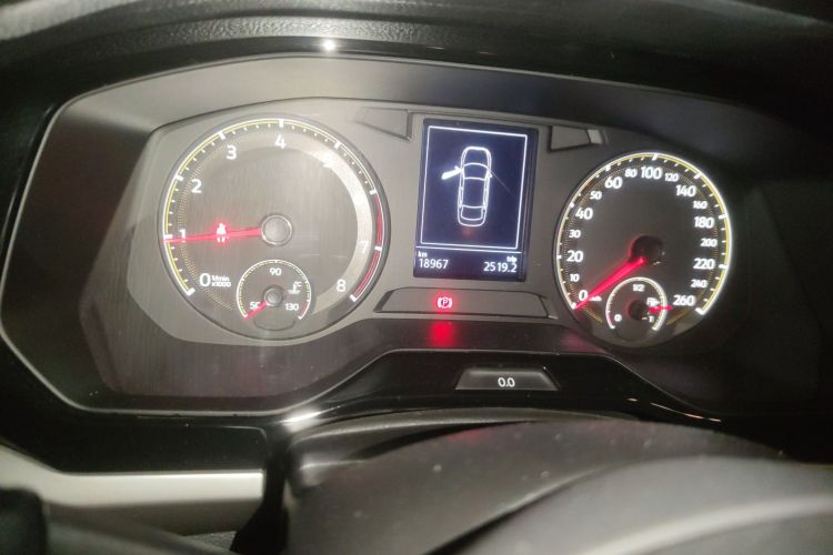 大众 宝来 2020款 1.5L 自动时尚型中控内饰15