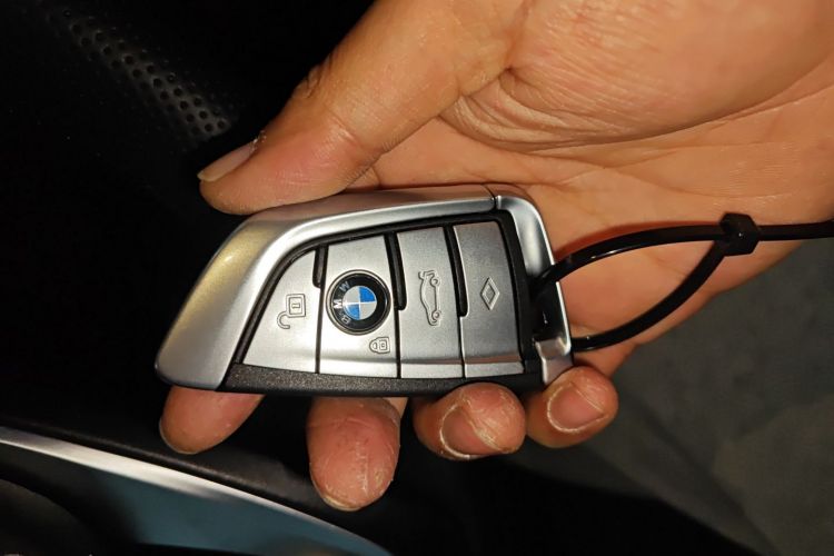 宝马5系 2020款 525Li 豪华套装中控内饰11