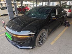 极氪007 2024款 后驱增强版 75kWh