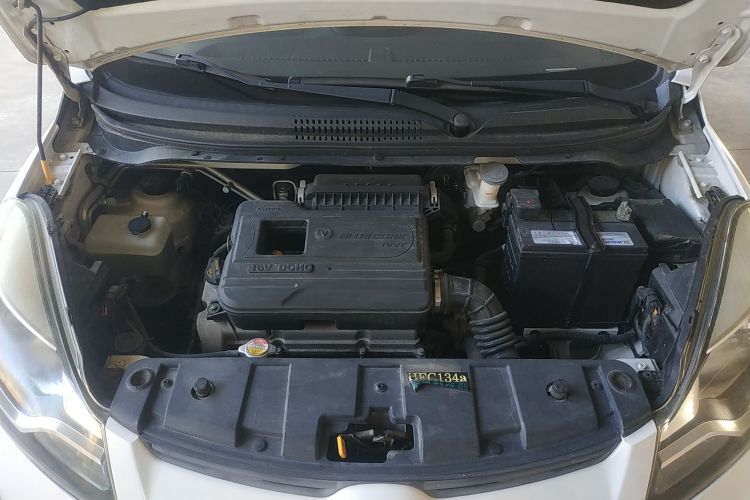 长安 奔奔 2015款 1.4L IMT豪华型 国V局部细节24