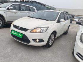 福特 福克斯 2013款 两厢经典 1.8L 自动百万纪念版