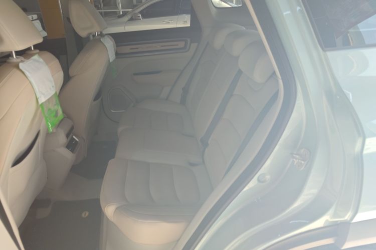 吉利汽车 吉利icon 2023款 1.5TD 巧克力醇巧版中控内饰7004