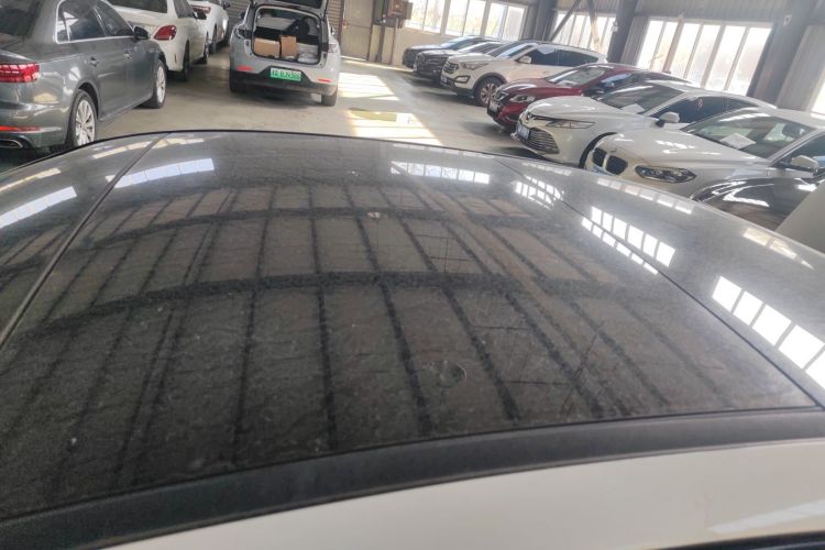 奔驰C级 2022款 C 260 L 皓夜运动版局部细节57