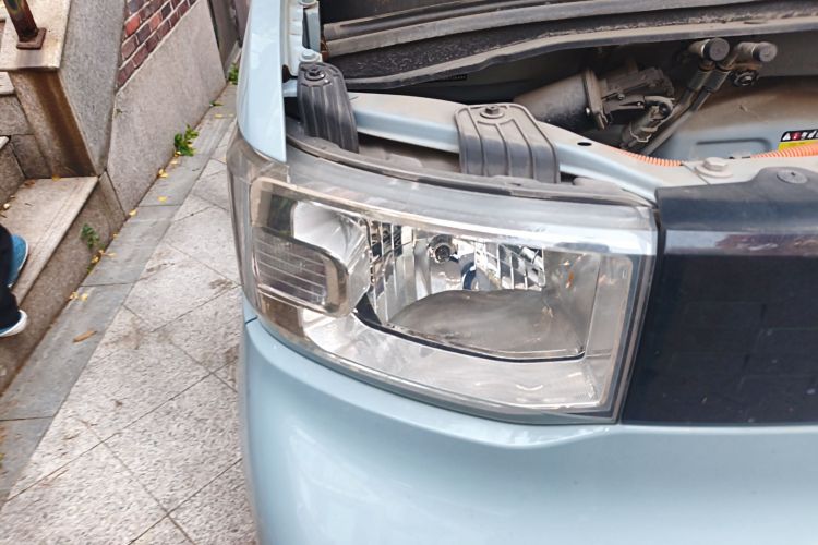 五菱汽车 宏光MINIEV 2020款 自在款 磷酸铁锂车身外观6006