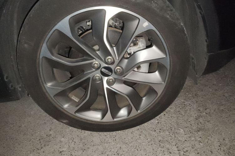 林肯 航海家 2021款 2.0T 四驱尊享版车身外观10