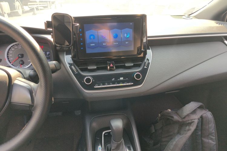 丰田 雷凌 2021款 TNGA 1.5L CVT进取版中控内饰16