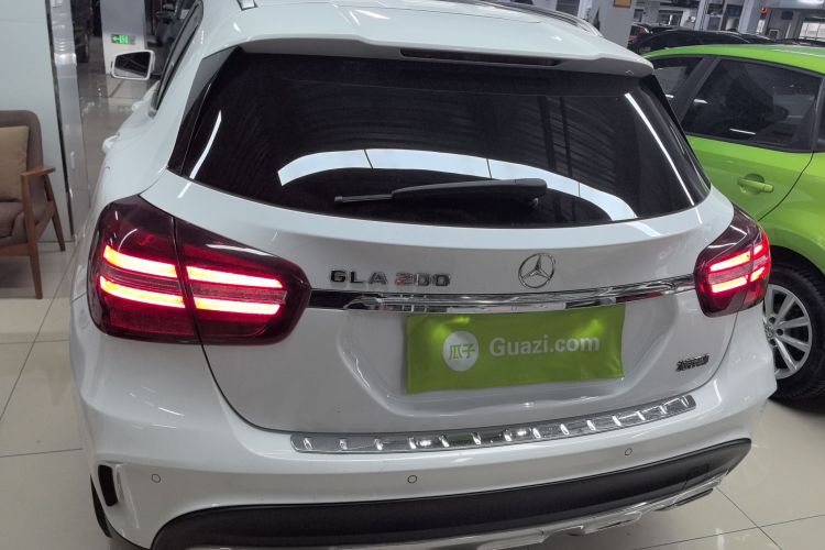 奔驰GLA 2019款 GLA 200 时尚型车身外观6004