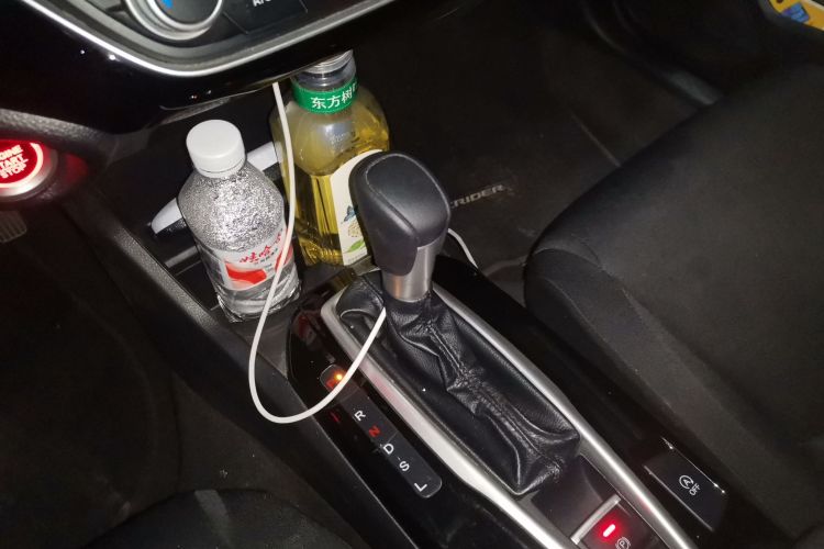 本田 凌派 2019款 180Turbo CVT舒适版 国VI中控内饰18