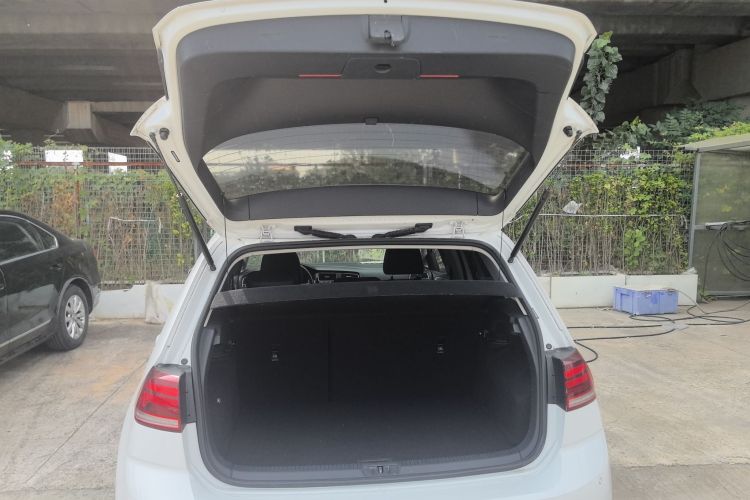 大众 高尔夫 2018款 230TSI 自动舒适型局部细节23