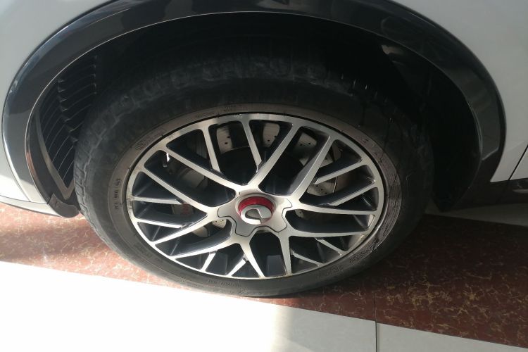 腾势X 2020款 PHEV经典版车身外观6007