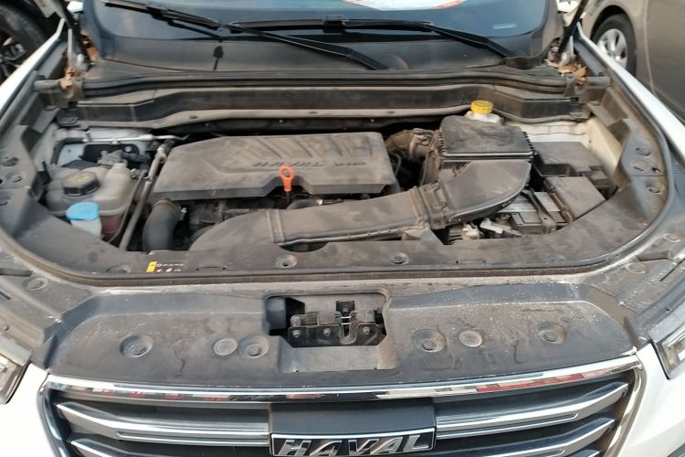 哈弗H6 2020款 1.5GDIT 自动铂金冠军版机舱底盘24