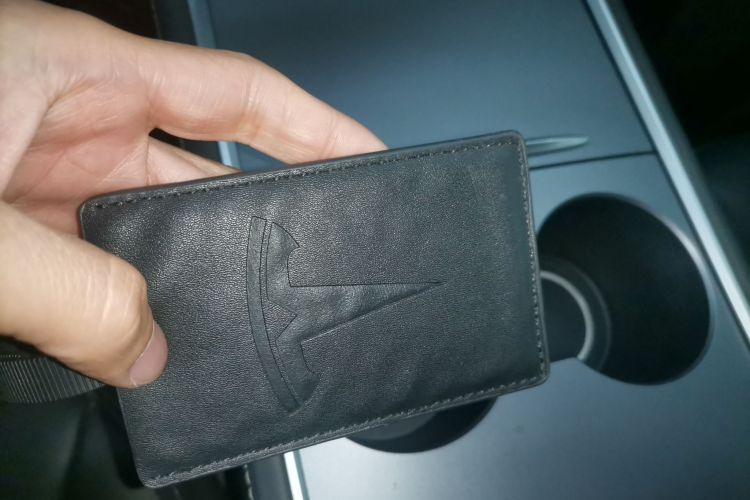 特斯拉 Model Y 2022款 改款 后轮驱动版中控内饰7001