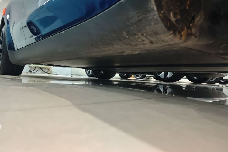 特斯拉 Model Y 2022款 改款 后轮驱动版局部细节9001