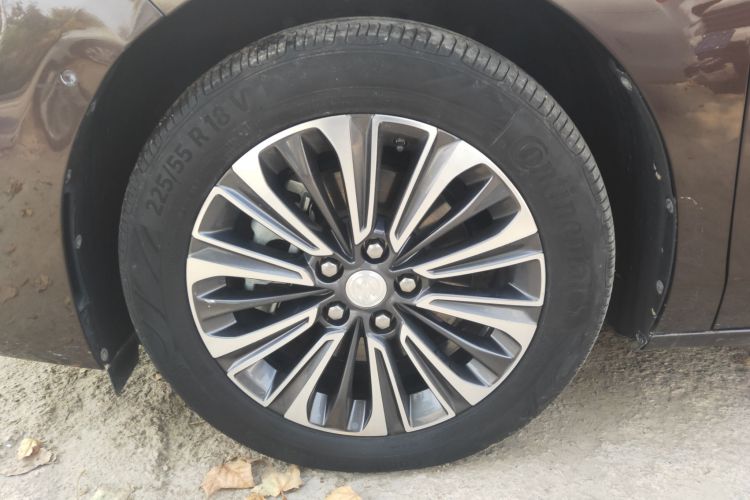 别克GL8 2020款 ES陆尊 653T 豪华型车身外观6003