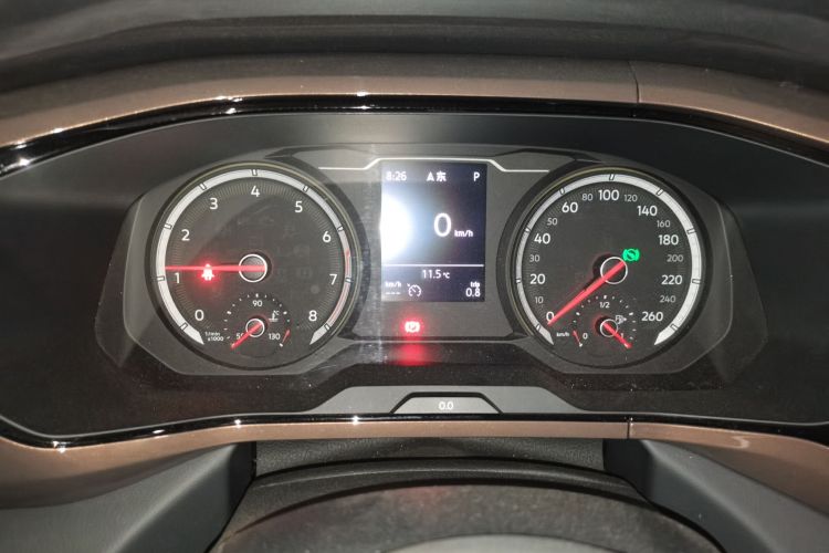 大众 途岳 2019款 280TSI 两驱豪华版 国V中控内饰14