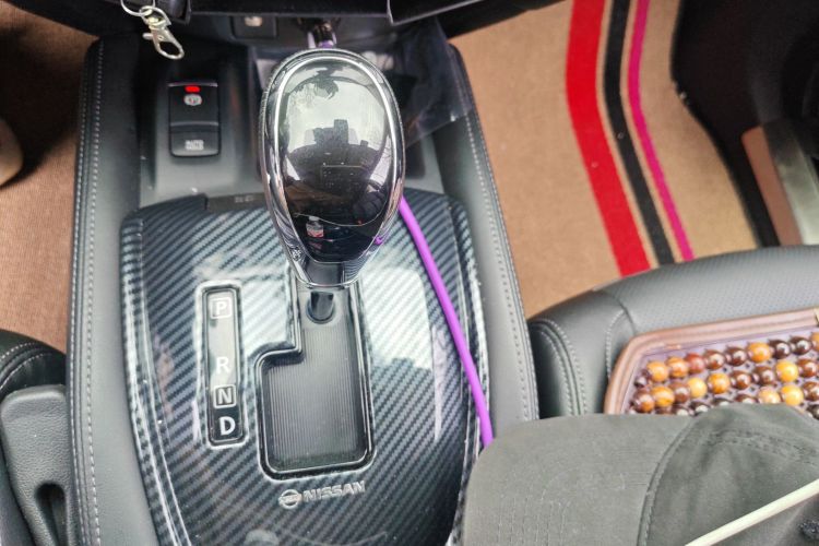 日产 奇骏 2021款 2.5L CVT 4WD XL ITS豪华纪念版中控内饰18