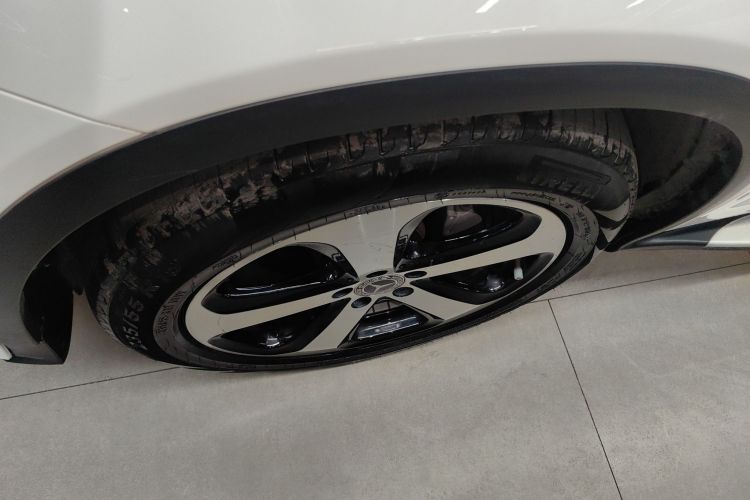 奔驰GLC 2019款 改款 GLC 260 L 4MATIC 豪华型车身外观6007