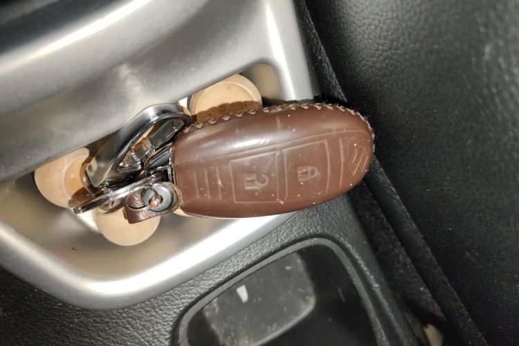 铃木 维特拉 2016款 1.4T 自动两驱精英型中控内饰7001