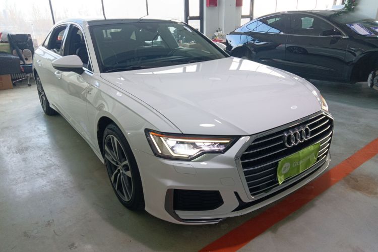 奥迪A6L 2019款 40 TFSI 豪华动感型车身外观3