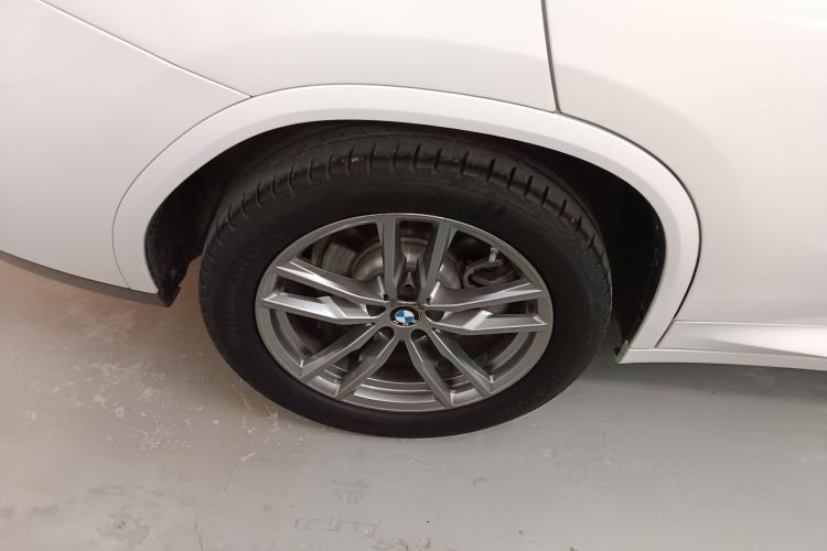 宝马X4 2020款 xDrive25i M运动套装车身外观6003