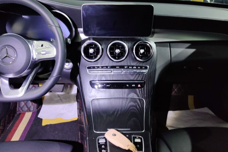奔驰C级 2020款 改款 C 260 L 运动版中控内饰16