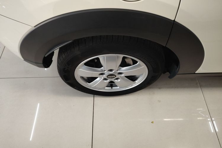 MINI 2015款 1.2T ONE 五门版车身外观6008