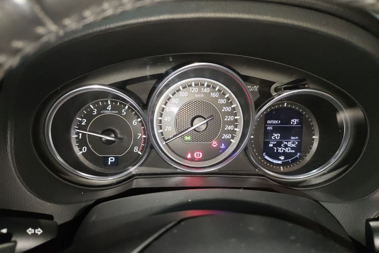 马自达 阿特兹 2014款 2.5L 蓝天尊崇版中控内饰14