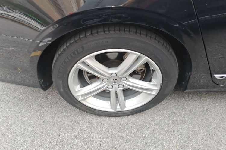 沃尔沃S90 2019款 T5 智远版车身外观6008