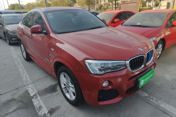 宝马X4 2016款 xDrive20i M运动型车身外观3